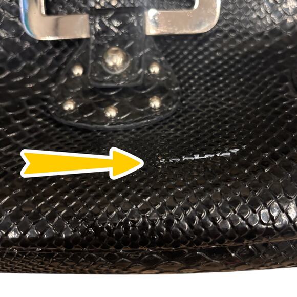 Y2K Guess Black Snake Skin Saddle Bag Shoulder Purse Studded Bikercore Grunge - Picture 9 of 10